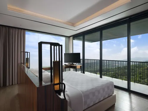 Royal Tulip Golf Resort Gunung Geulis Photos