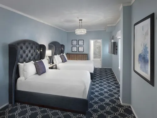 The Claremont Resort & Club Rooms Photos