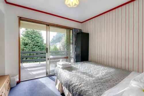 The Flaming Kiwi Backpackers Rooms Photos
