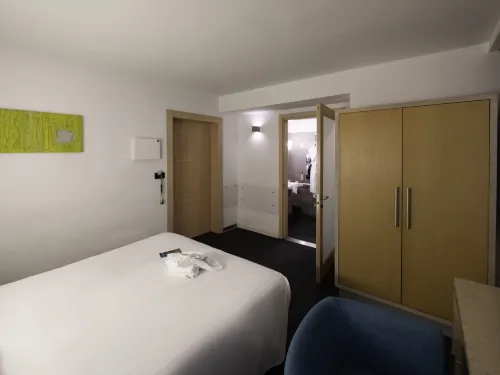 Mercure Palermo Centro Photos