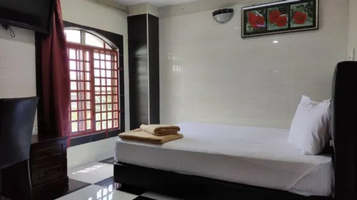 Kota Damansara Business Hotel Photos