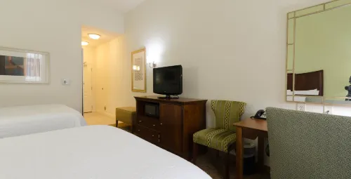 Hampton Inn Hickory Rooms Photos