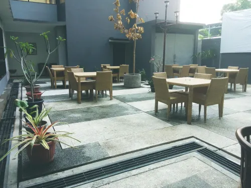 Pia Hotel Cirebon Allmänna utrymmen Photos