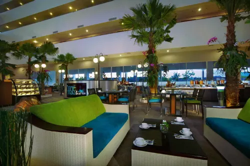 ASTON Cirebon Hotel & Convention Center Makanan Photos