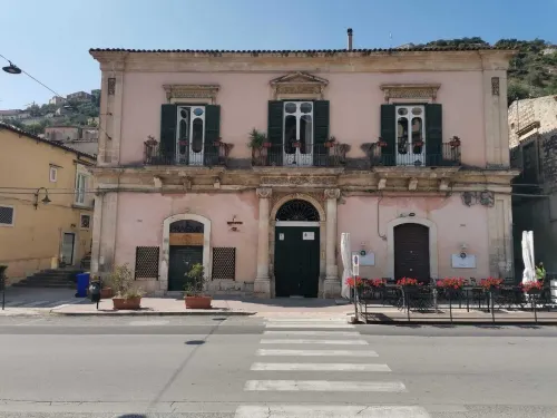 Palazzo Il Cavaliere B&B de Charme Exterior Photos