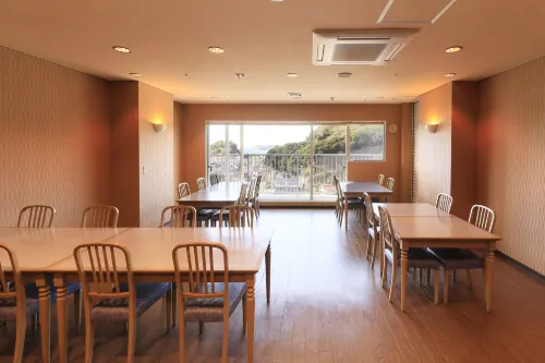 Katsuura Hilltop Hotel & Residence Business Photos
