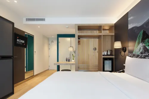 Ikonik Miraflores Rooms Photos