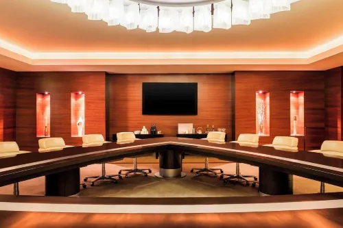 The Westin Dubai Mina Seyahi Beach Resort & Marina Business Facilities Photos