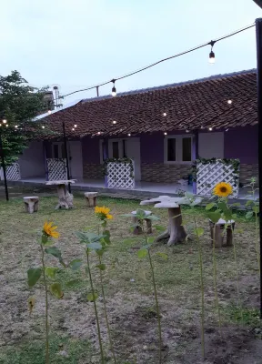 Ndalem Diajeng Homestay Eksterior Photos