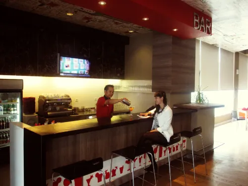 Ibis Surabaya City Center Relaksasi & Rekreasi Photos