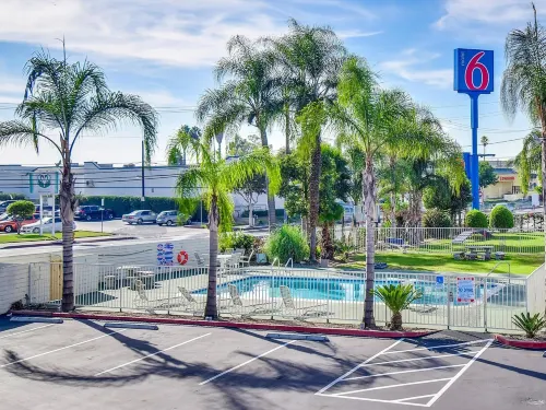 Motel 6 Garden Grove, CA Loisirs et amusements Photos
