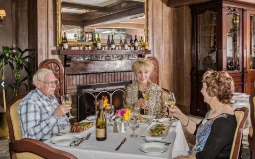 Historic Santa Maria Inn Dining Photos