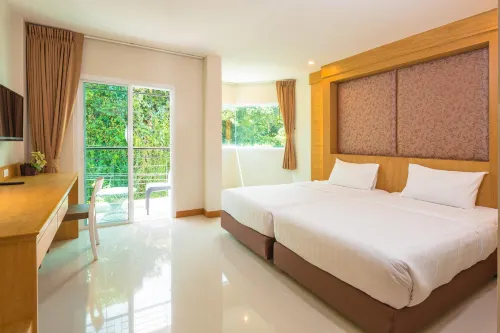 Sungthong Kamala Beach Resort Photos
