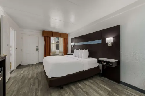 Quality Inn & Suites Airport Chambres Photos