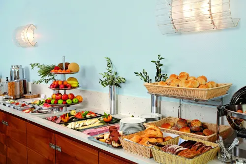 Seaside Residenz Hotel Chemnitz Dining Photos