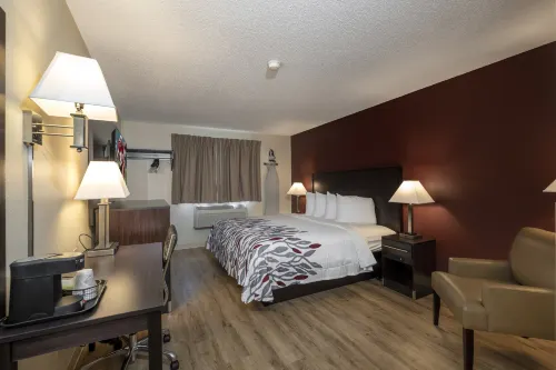Red Roof Inn Greensburg Rooms Photos