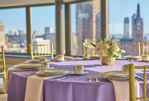 Hyatt Regency Milwaukee Restauration Photos