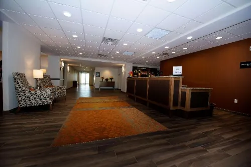 Hampton Inn & Suites by Hilton Truro Xung quanh Photos
