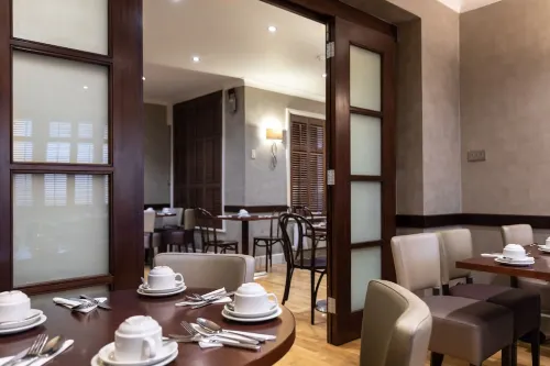 Sidney Hotel London-Victoria Restauration Photos
