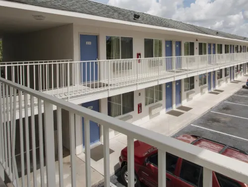 Motel 6 Kissimmee, FL - Orlando À proximité de l'hôtel Photos