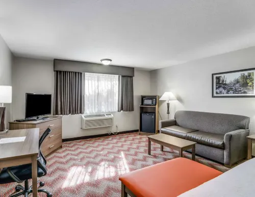 Best Western Plus Sonora Oaks Hotel  Conference Center Zimmer Photos