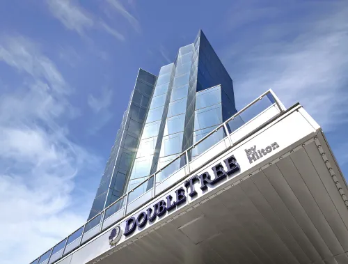 DoubleTree by Hilton Edmonton Downtown Exterior Photos