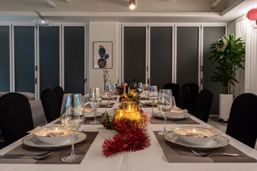 Hotel KNOX Dining Photos