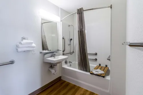 Motel 6 Kirkland, WA - North Kirkland Camere Photos