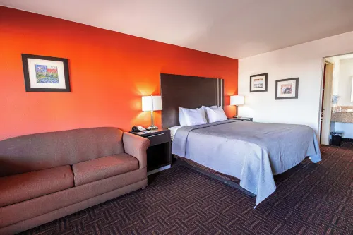 Quality Inn Amarillo I-40 East Rum Photos