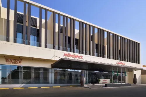 Mövenpick Hotel Tahlia Jeddah Extérieur Photos