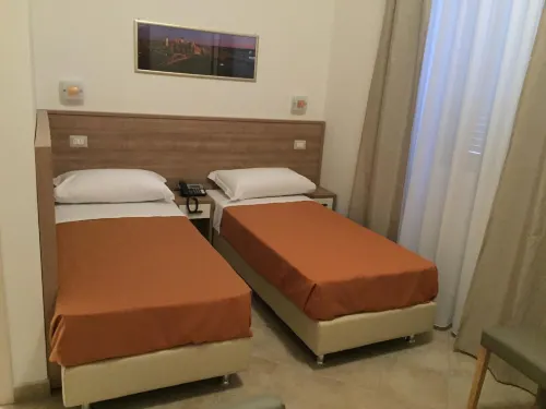 Hotel Montecarlo Rooms Photos