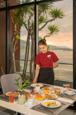 The Code Hotel & Spa Da Nang Dining Photos