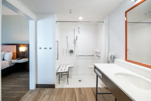 Hampton Inn and Suites by Hilton Logan Photos
