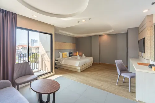 LawinTa Hotel Pattaya Featured Photos