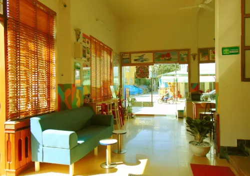 Khách sạn Alex Hạ Long Khu vực công cộng Photos