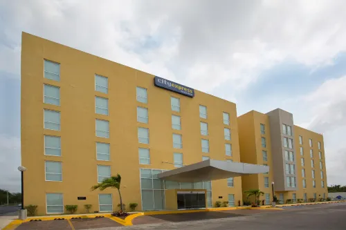 City Express by Marriott Chetumal Exterior Photos