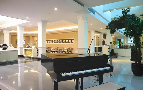 Grand Mahkota Hotel Espaces publics Photos