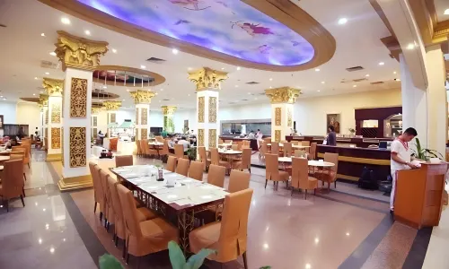 Pacific Palace Hotel Restauranger Photos