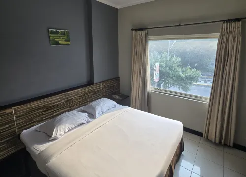 N2 Hotel Jakarta Gunung Sahari Kamar Photos