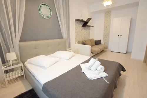 Uptown Residence Apartments Rooms Photos