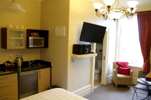 Merivale Manor Rooms Photos