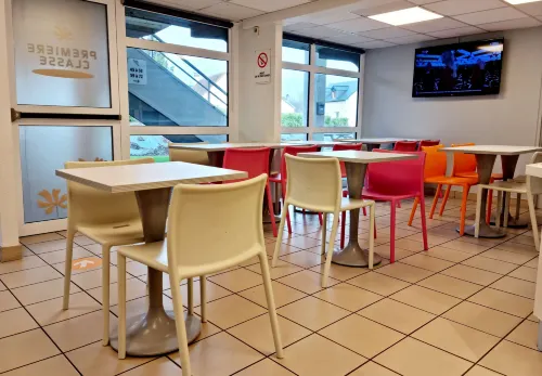 Premiere Classe Honfleur Dining Photos
