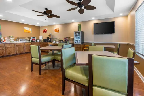 Quality Inn Palm Bay - Melbourne I-95 Restauration Photos