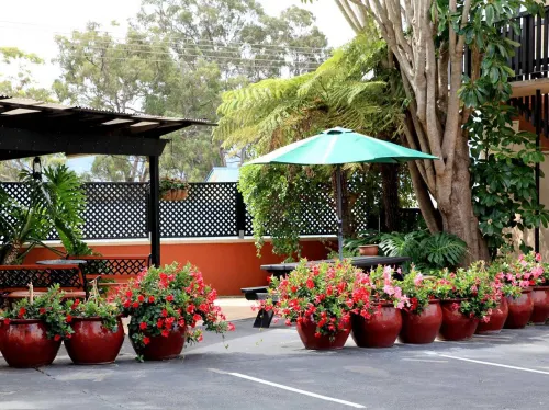 Halfway Motel Exterior Photos