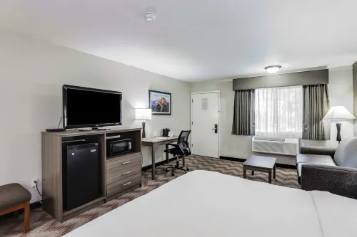 Best Western Plus Sonora Oaks Hotel  Conference Center Photos
