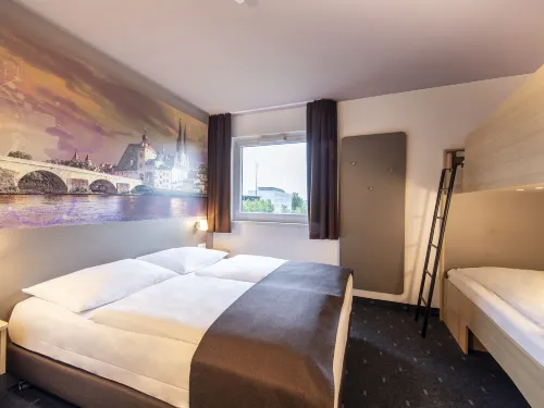 B&B HOTEL Regensburg-City Camere Photos