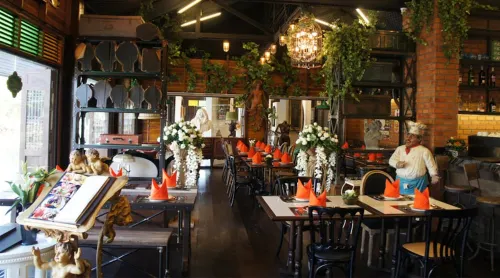 Chuchaiburi Sri Amphawa Dining Photos