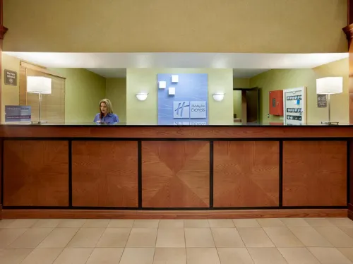 Holiday Inn Express Harlingen Espaces publics Photos
