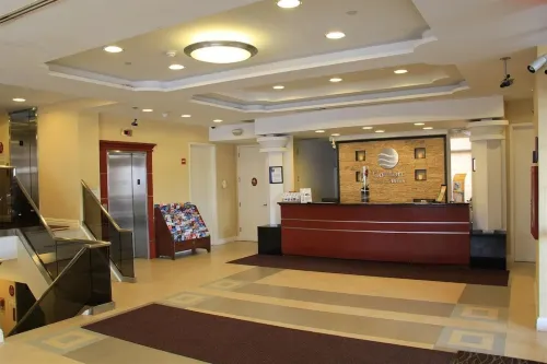 Comfort Inn & Suites LaGuardia Airport Öffentliche Flächen Photos