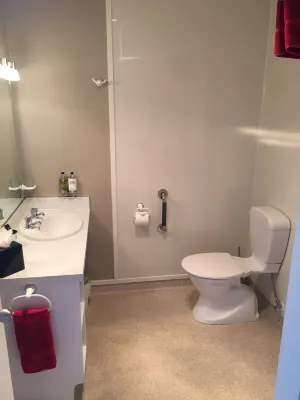 Lakefront Lodge Rooms Photos